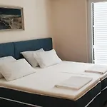 Apartments And Rooms With Parking Space Hvar - 15378