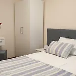 Apartments And Rooms With Parking Space Hvar - 15378